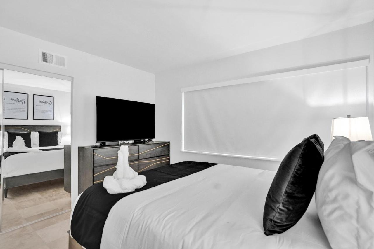 Ra Suites ポンパノビーチ エクステリア 写真